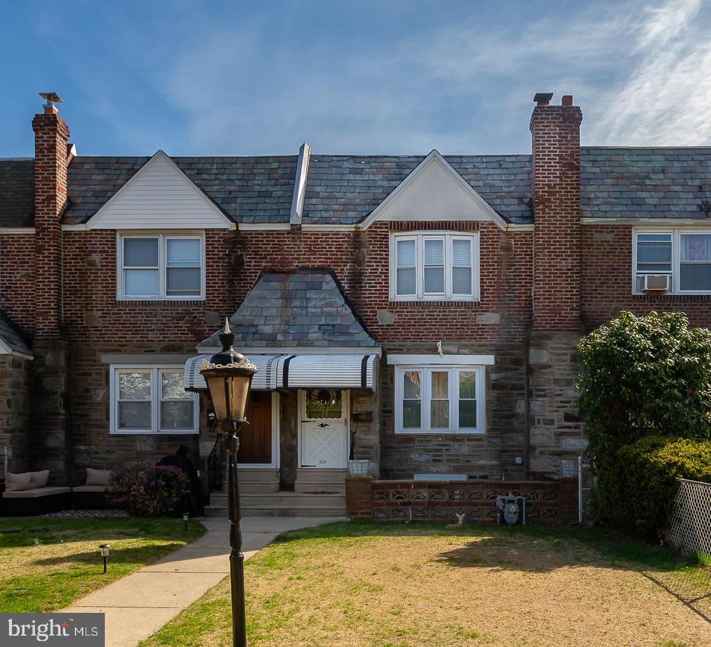 839 Fairfax Rd