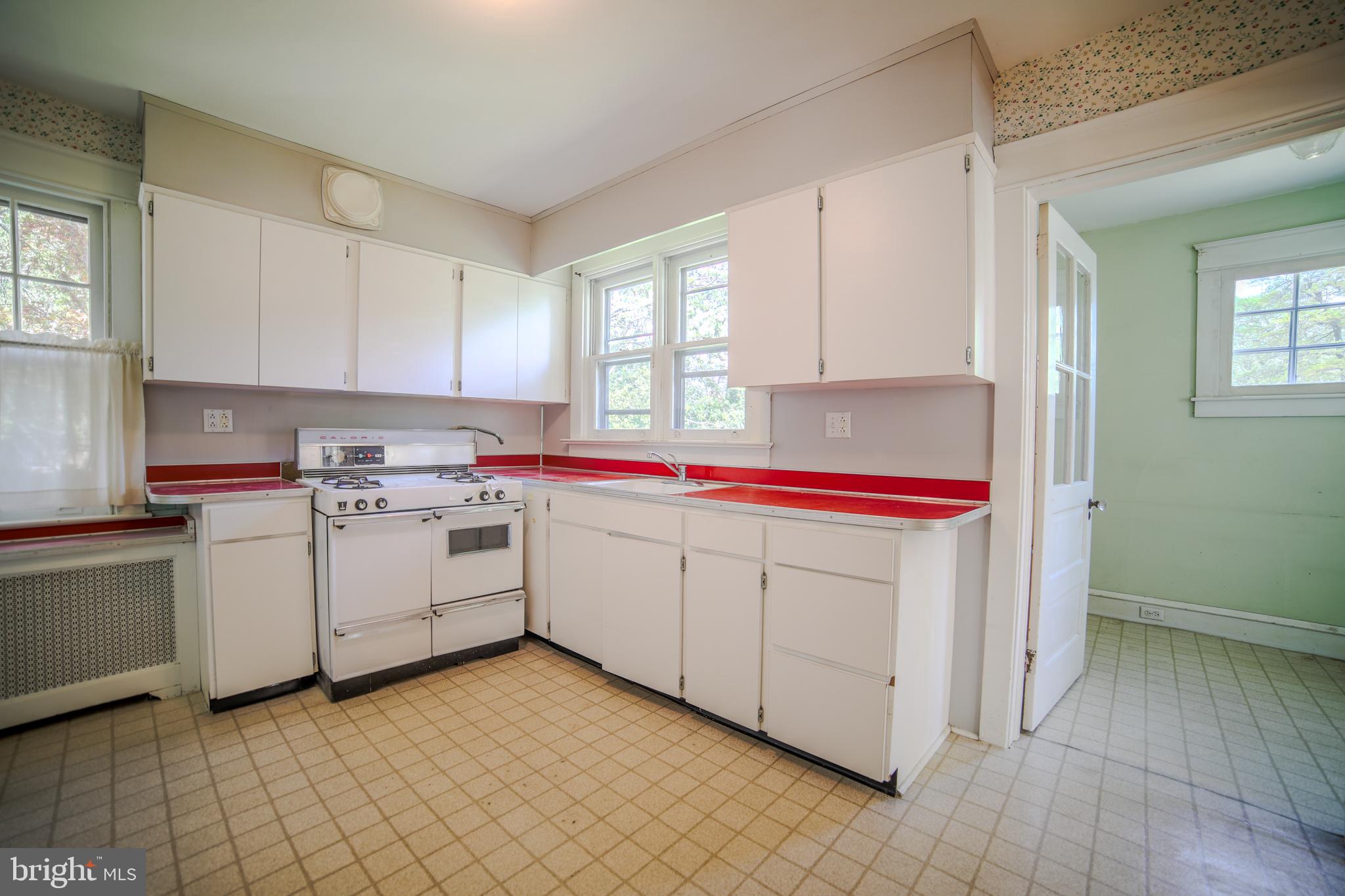 5 Decatur Rd