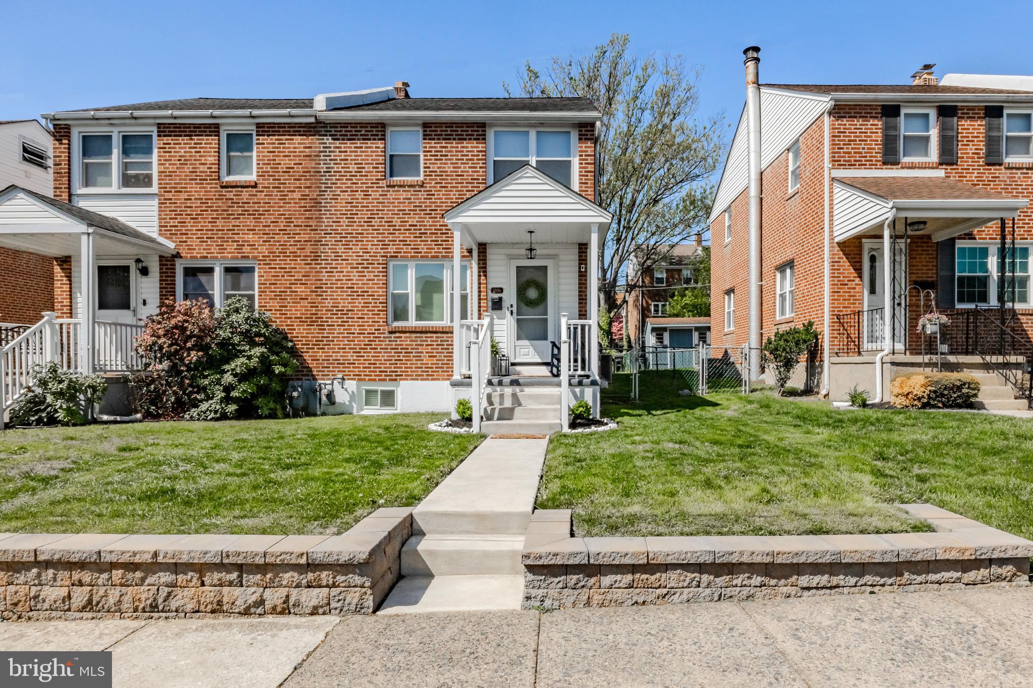 1106 Bryan St