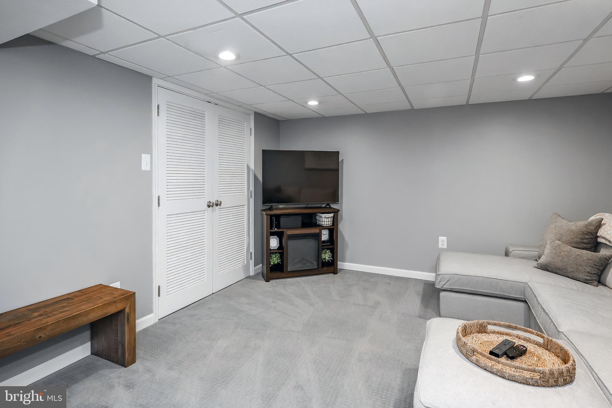 1106 Bryan St