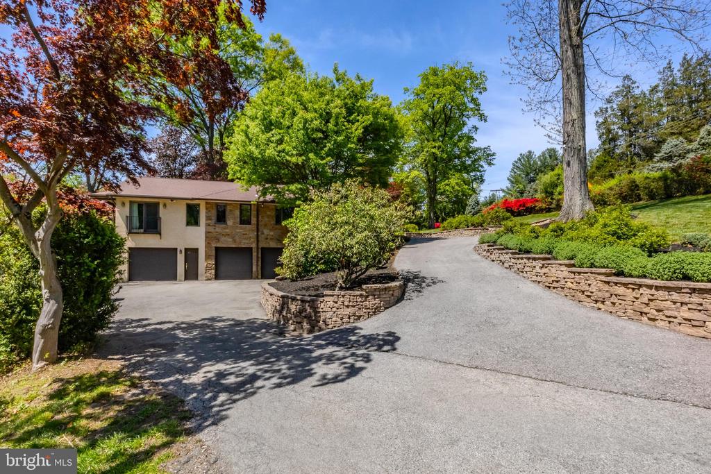3542 Darby Rd