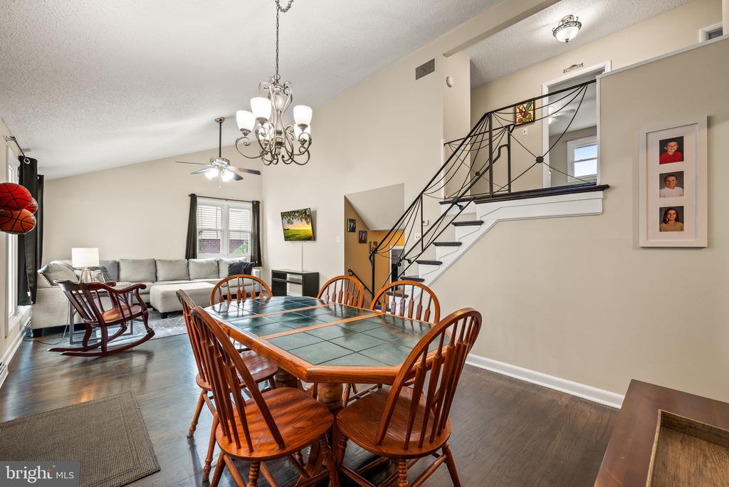 1421 BRIERWOOD ROAD
