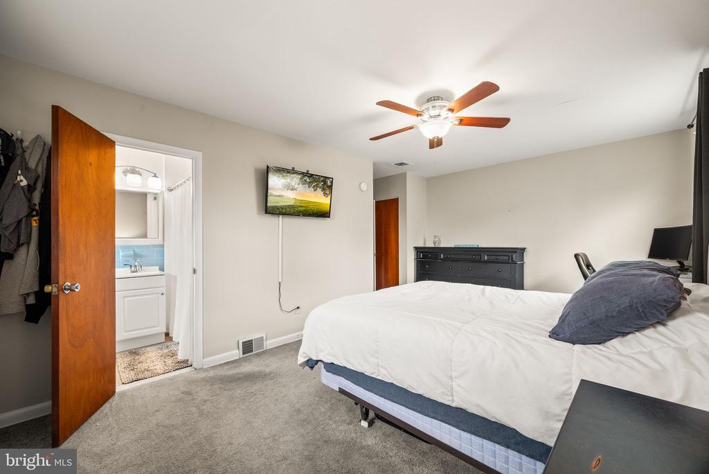 1421 BRIERWOOD ROAD