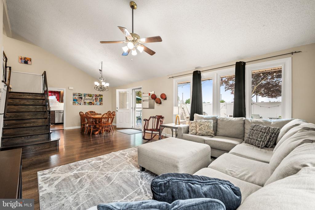 1421 BRIERWOOD ROAD