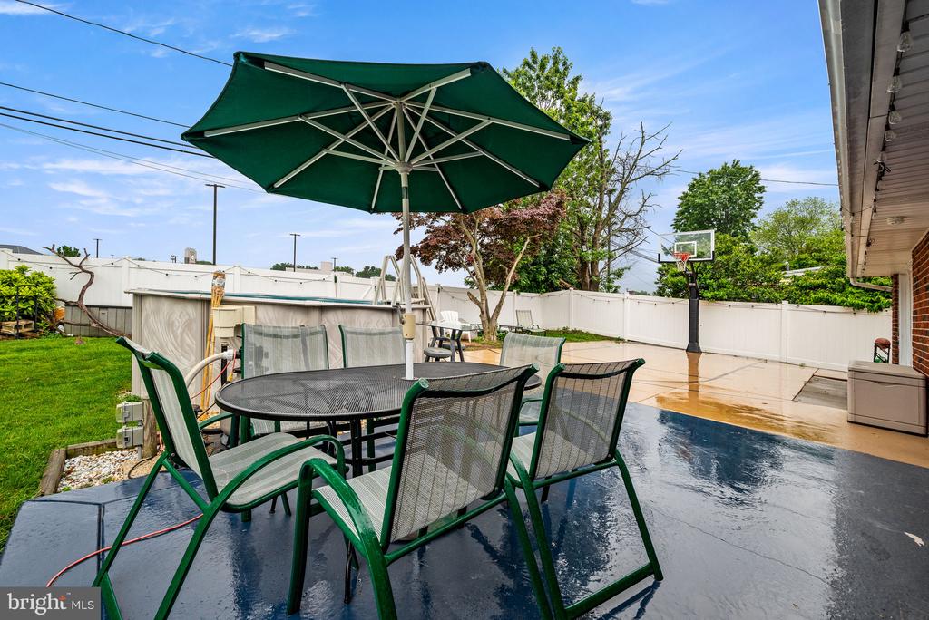 1421 BRIERWOOD ROAD