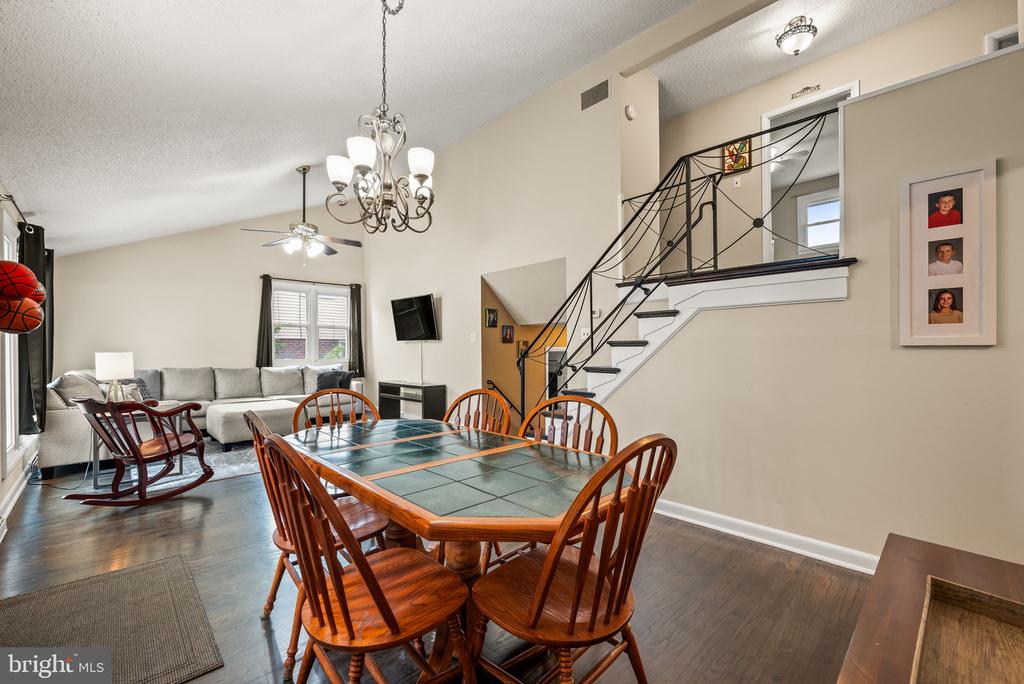 1421 BRIERWOOD ROAD