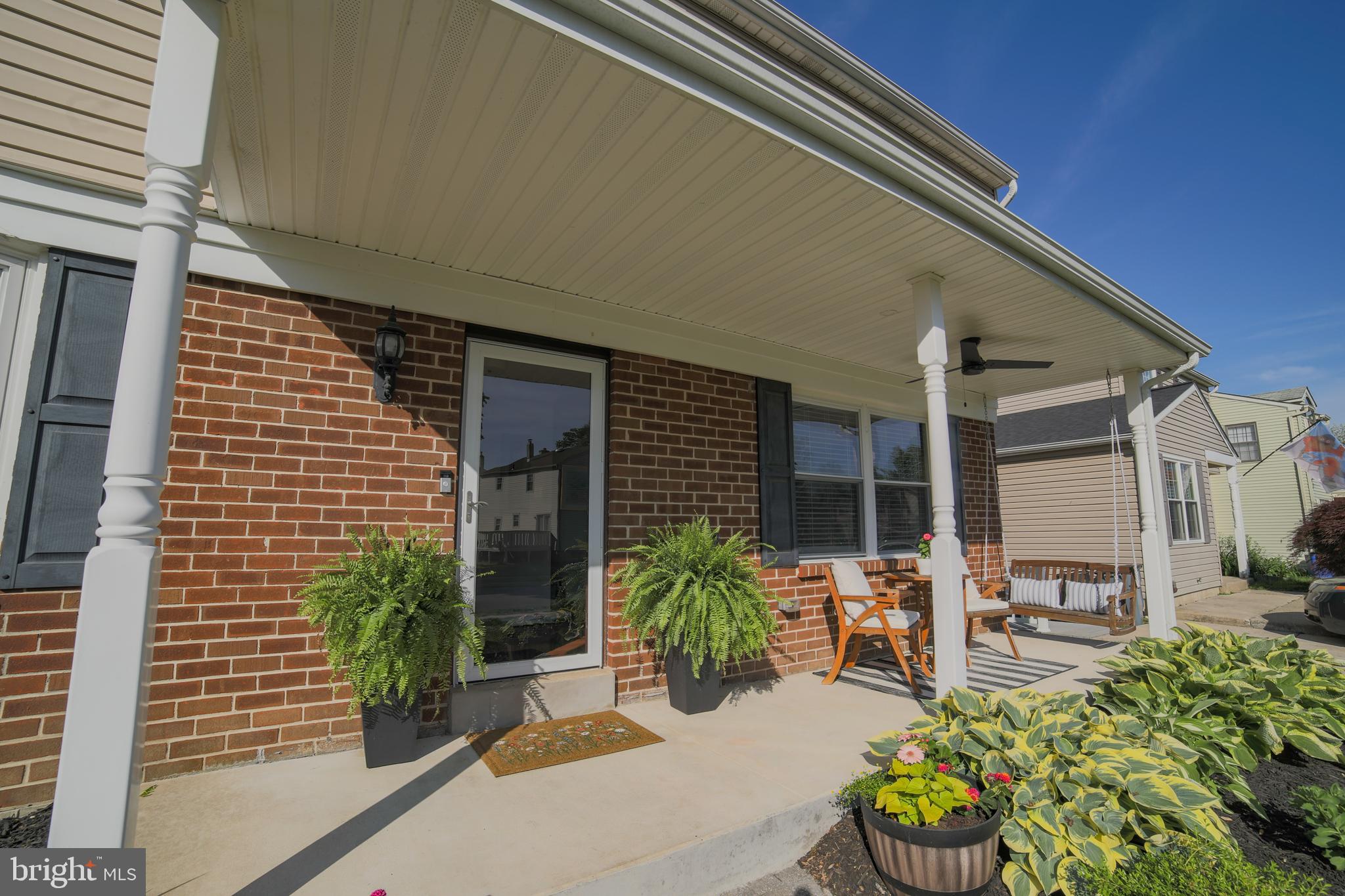 345 Crescent Hill Dr