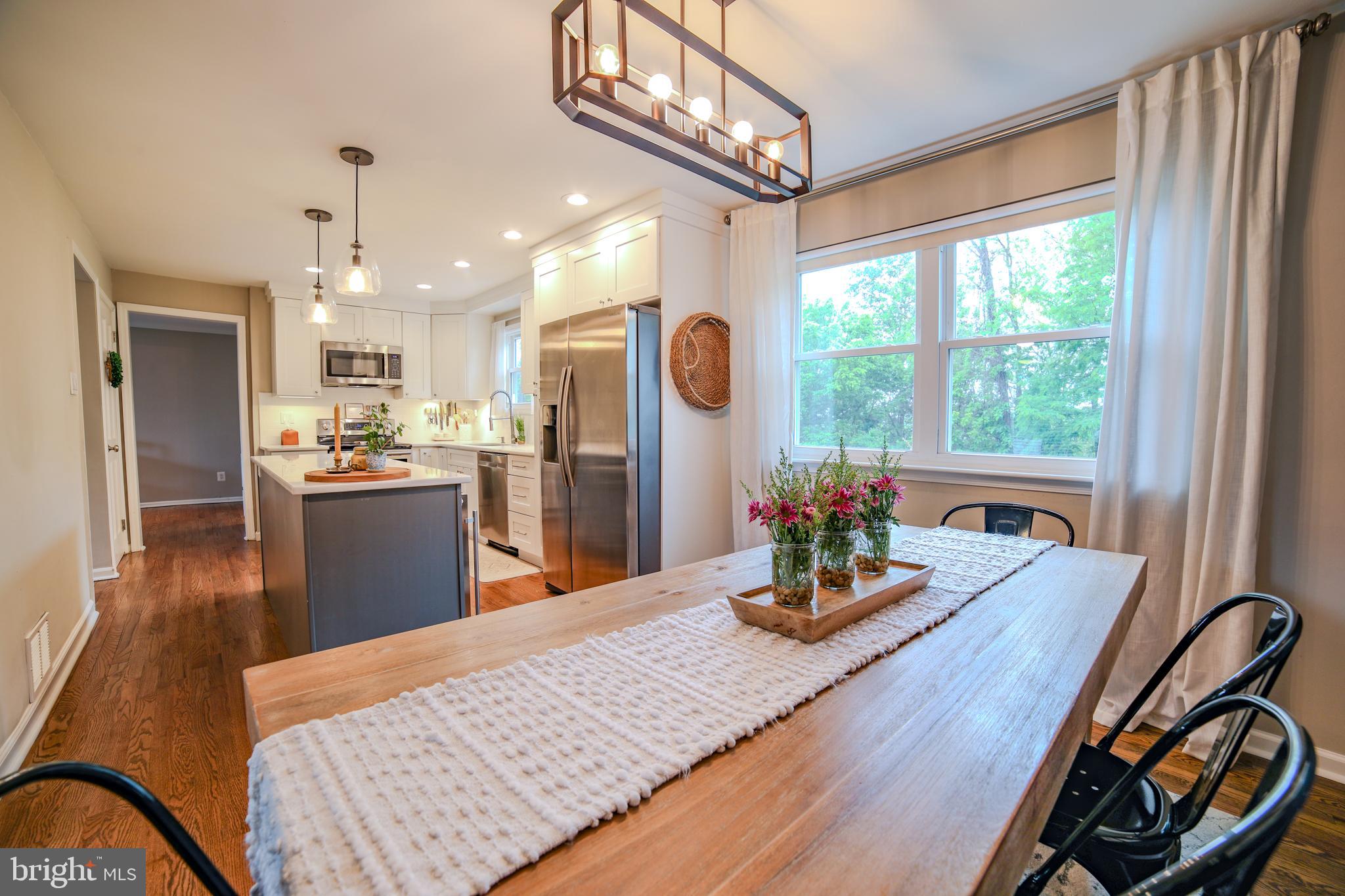 345 Crescent Hill Dr