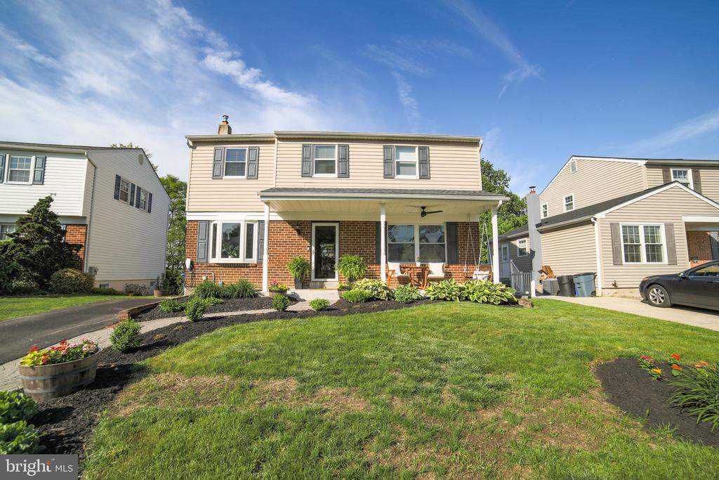 345 Crescent Hill Dr