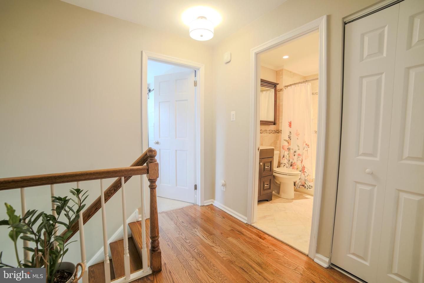 345 Crescent Hill Dr
