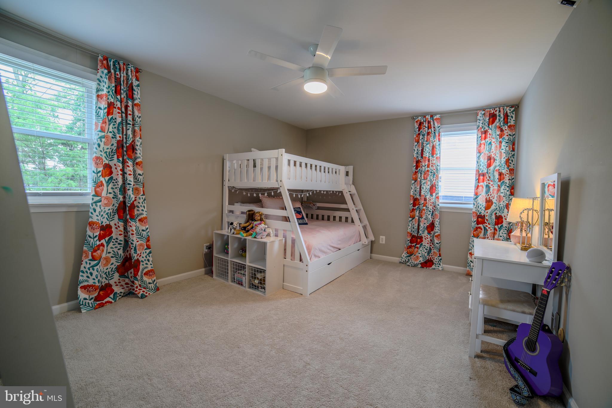 345 Crescent Hill Dr