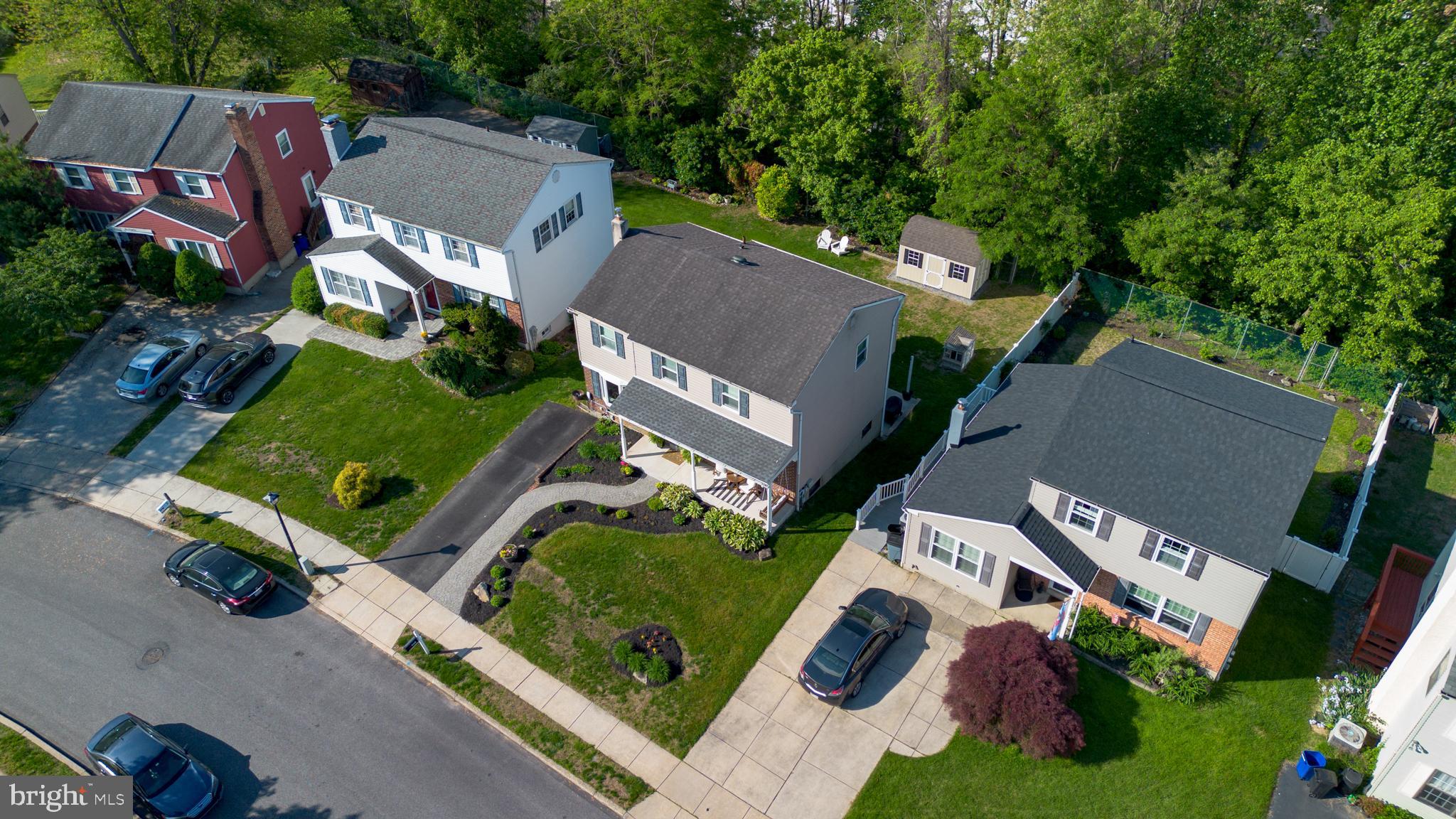 345 Crescent Hill Dr