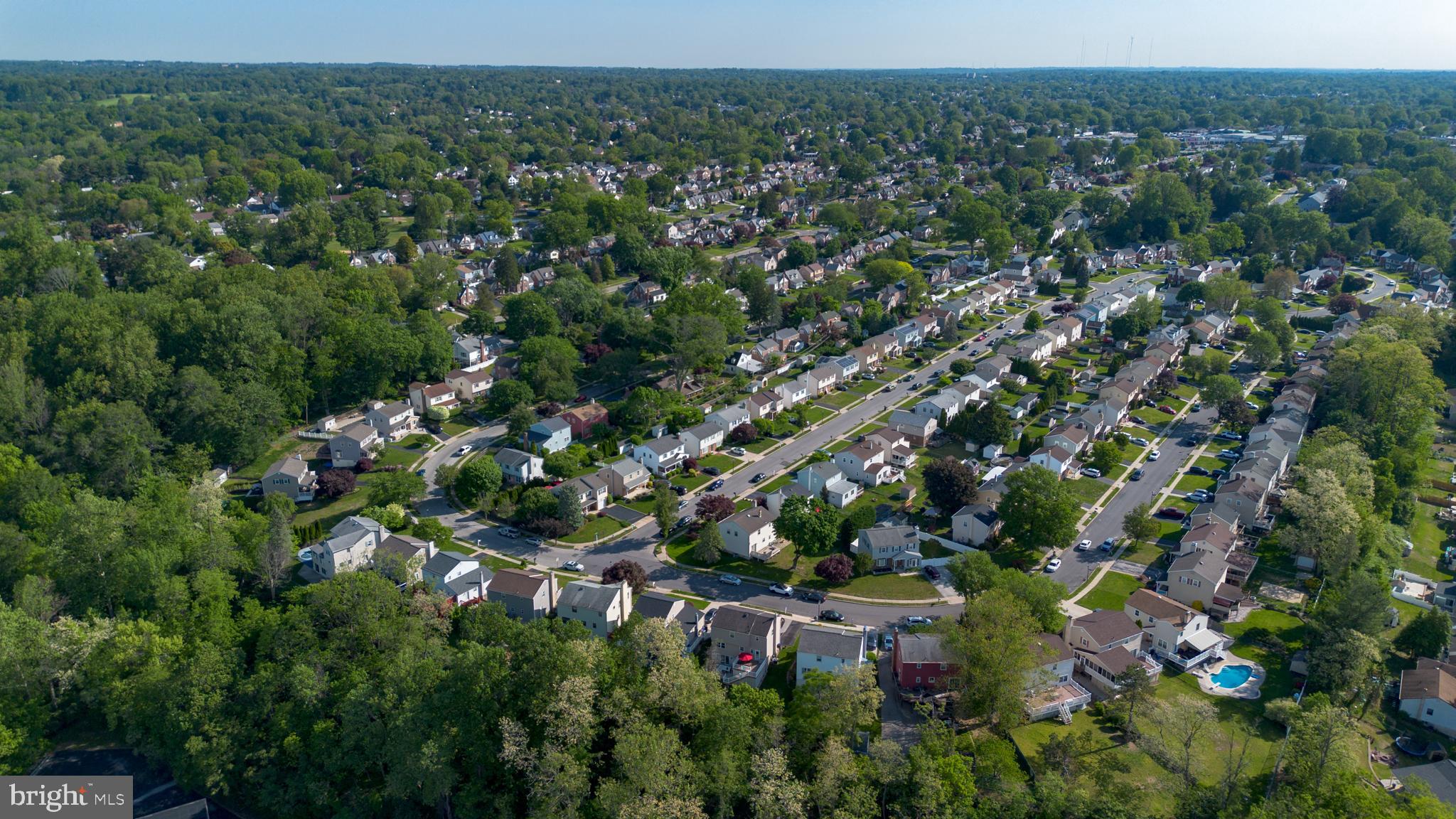 345 Crescent Hill Dr