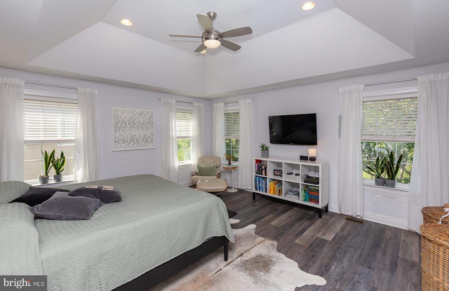 326 Kenmore Rd