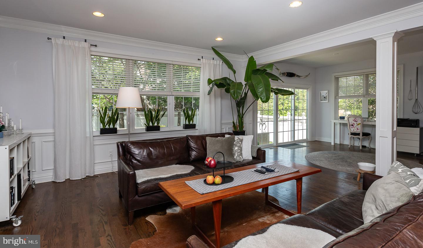 326 Kenmore Rd
