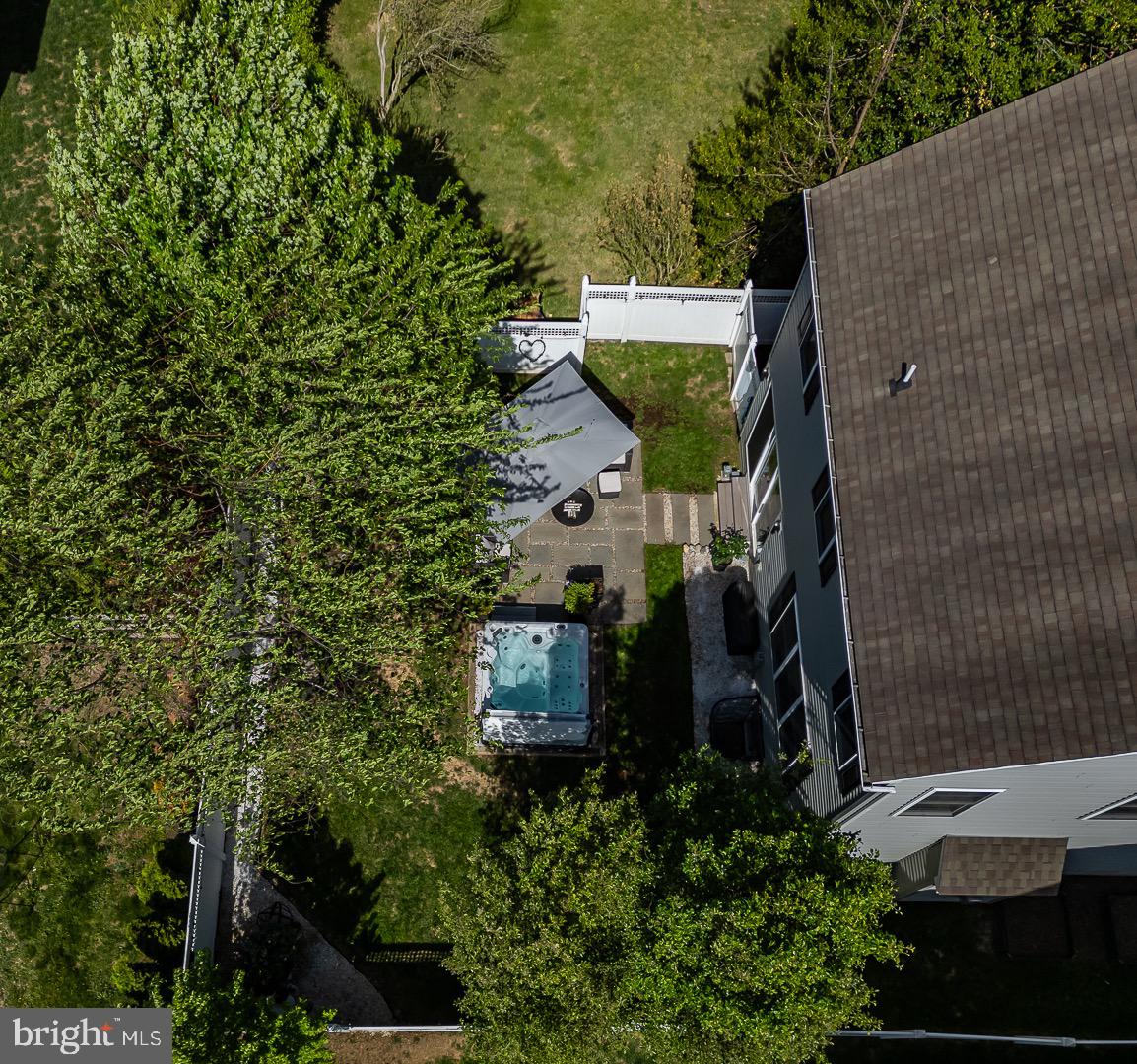 326 Kenmore Rd