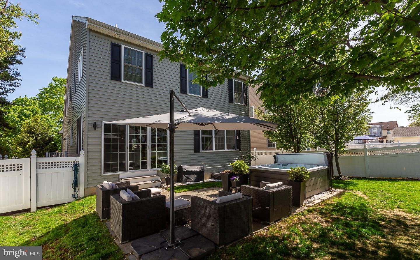 326 Kenmore Rd