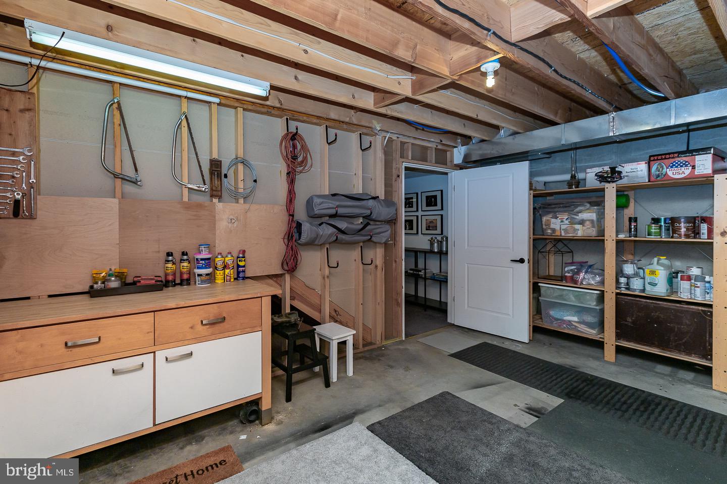 326 Kenmore Rd