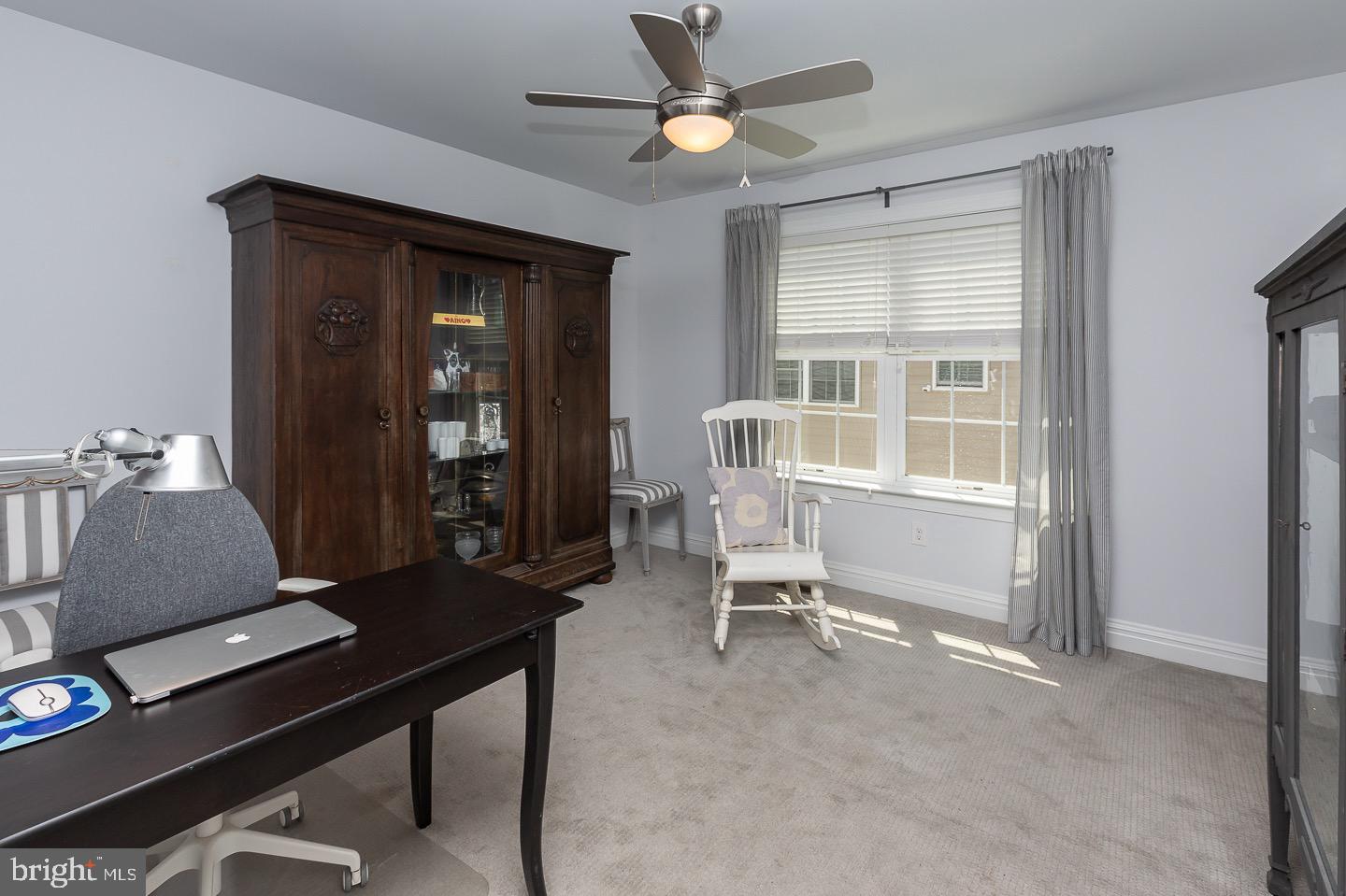326 Kenmore Rd
