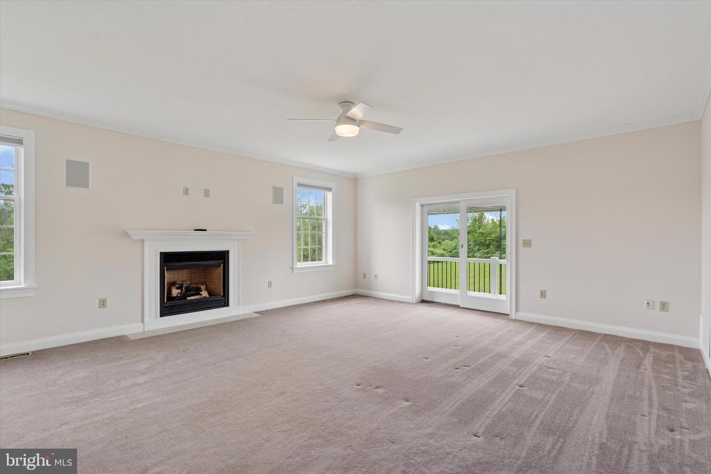 1104 Clover Ln