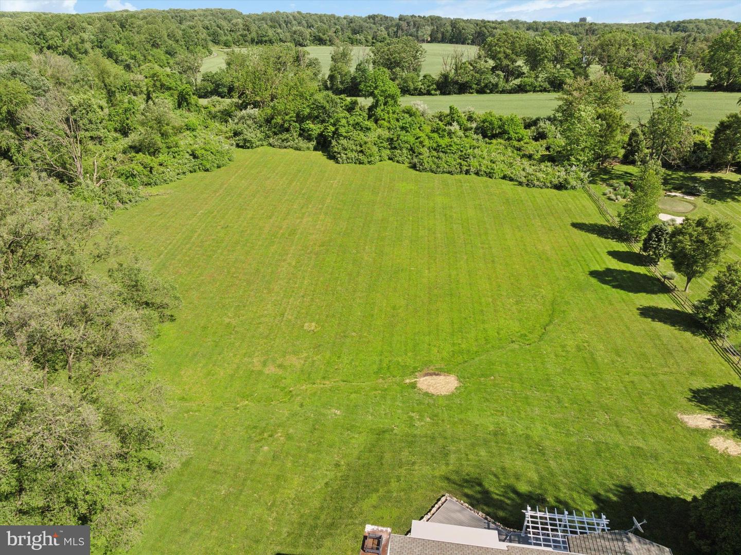 1104 Clover Ln
