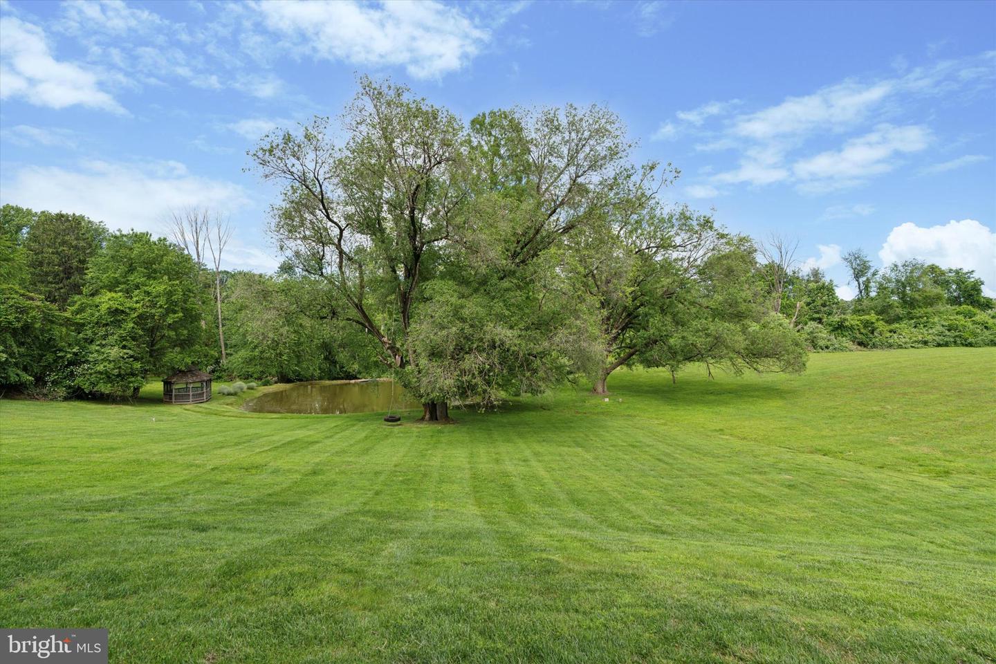 1104 Clover Ln