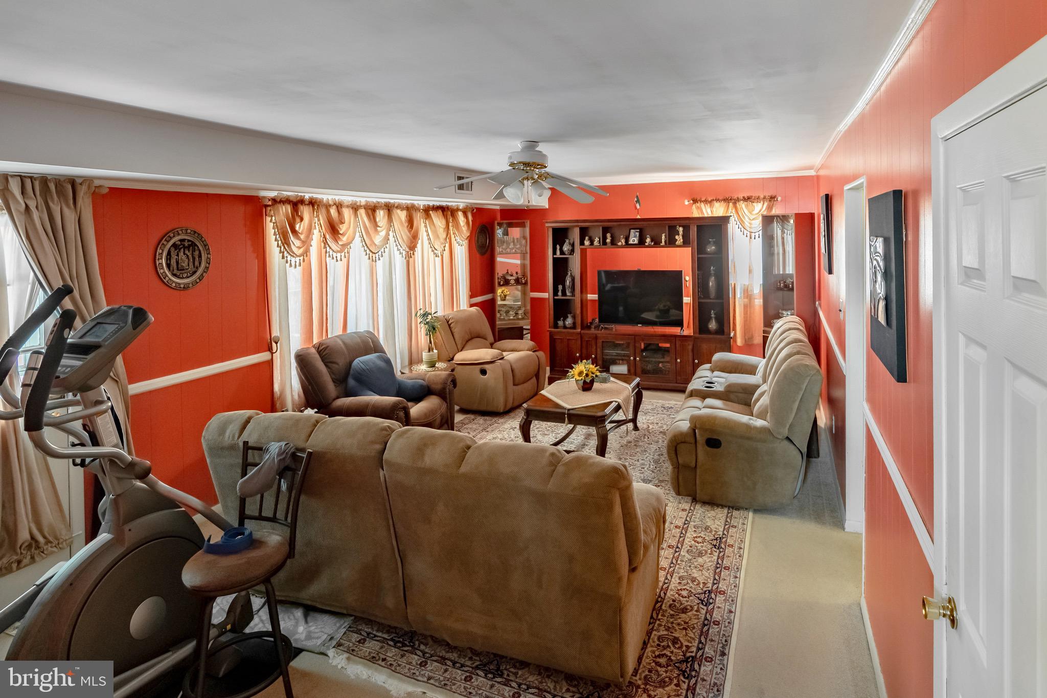 217 David Dr