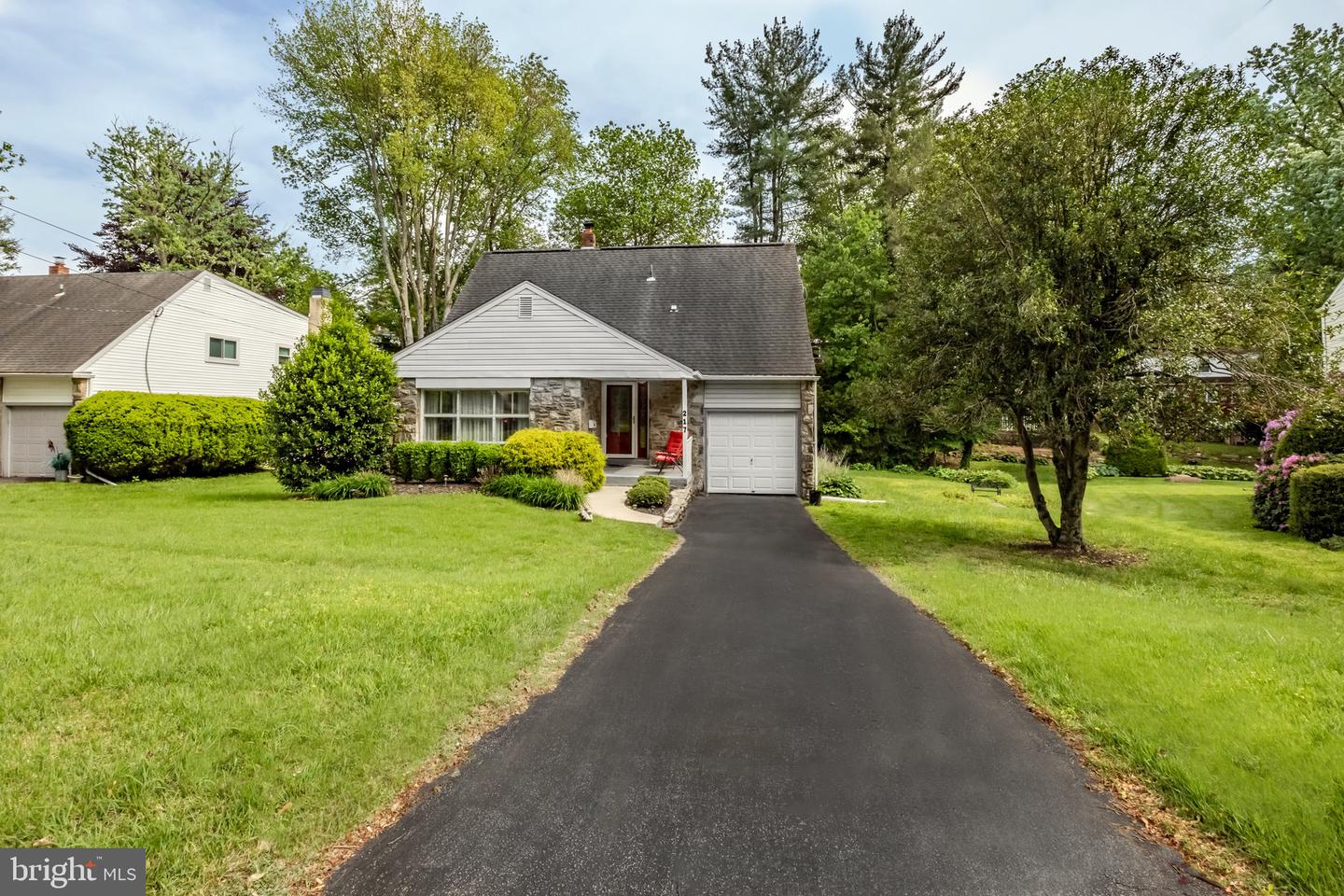 217 David Dr