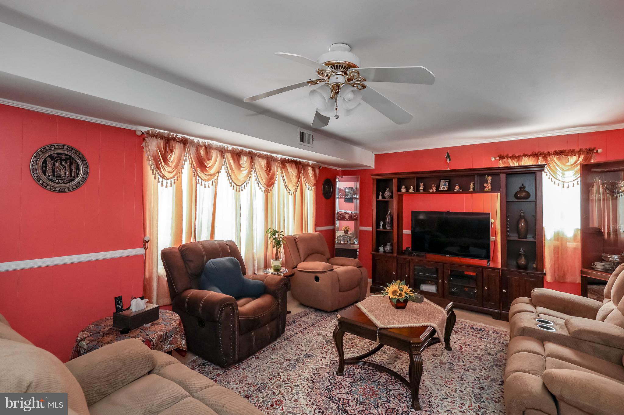 217 David Dr
