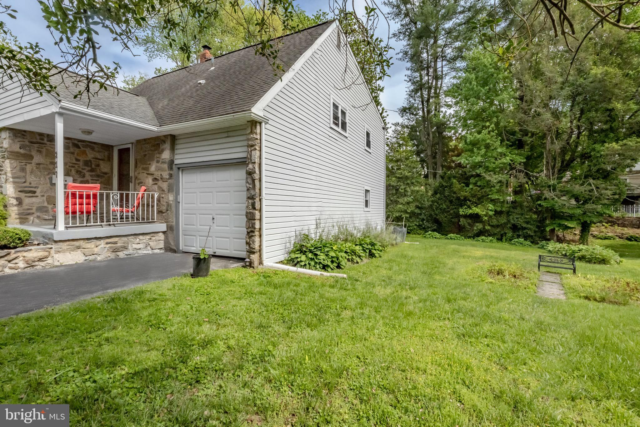 217 David Dr
