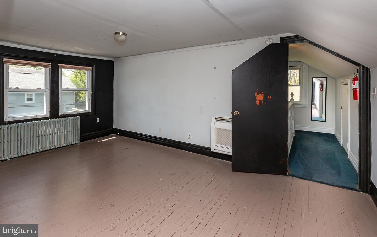 20 W FORRESTVIEW RD