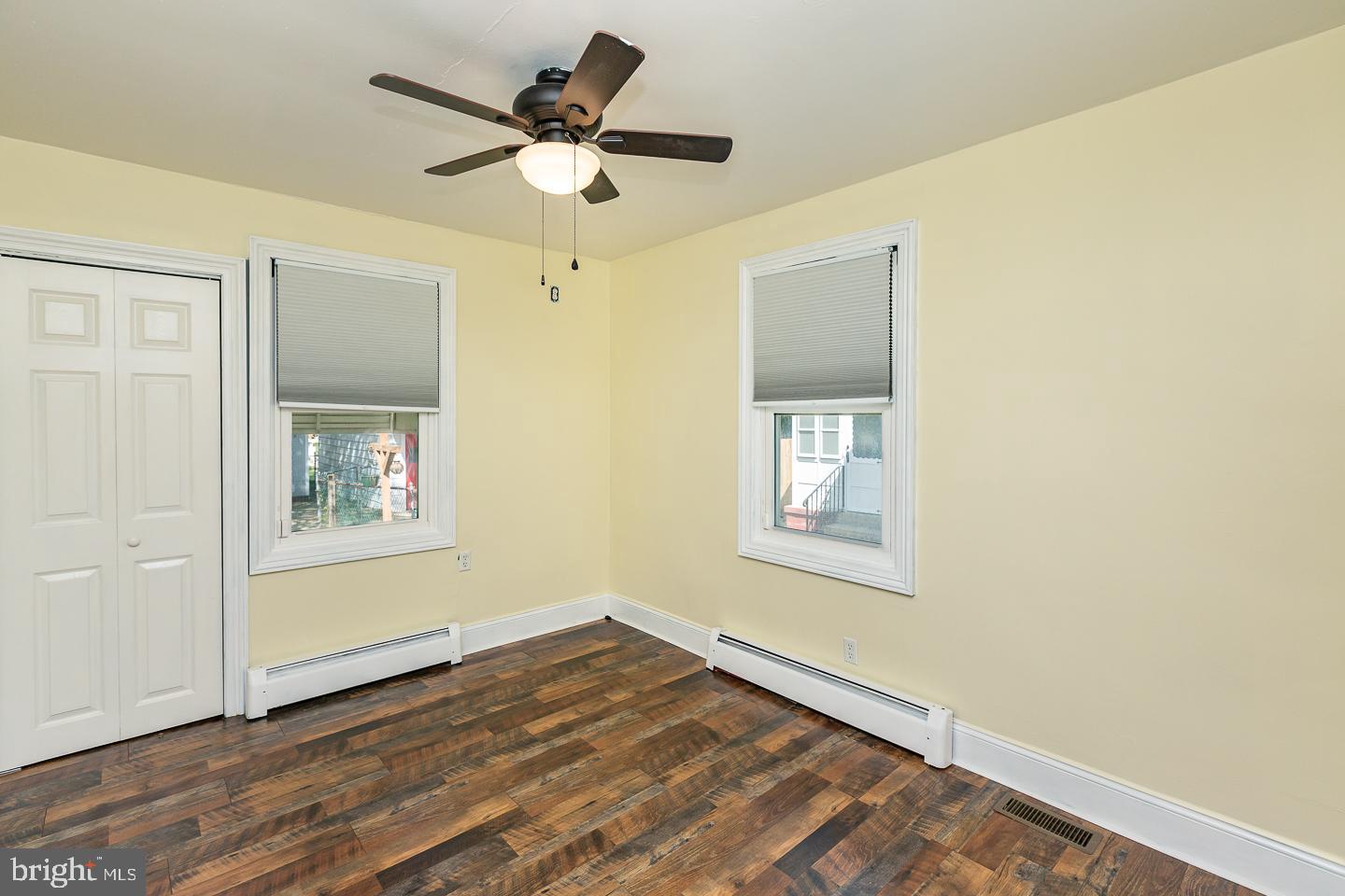 20 W FORRESTVIEW RD