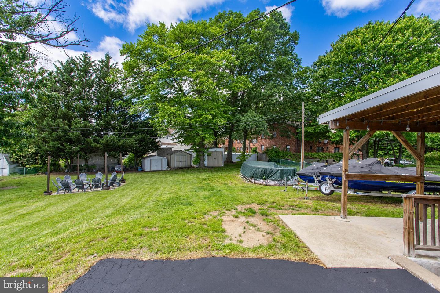 1636 Adams Ave