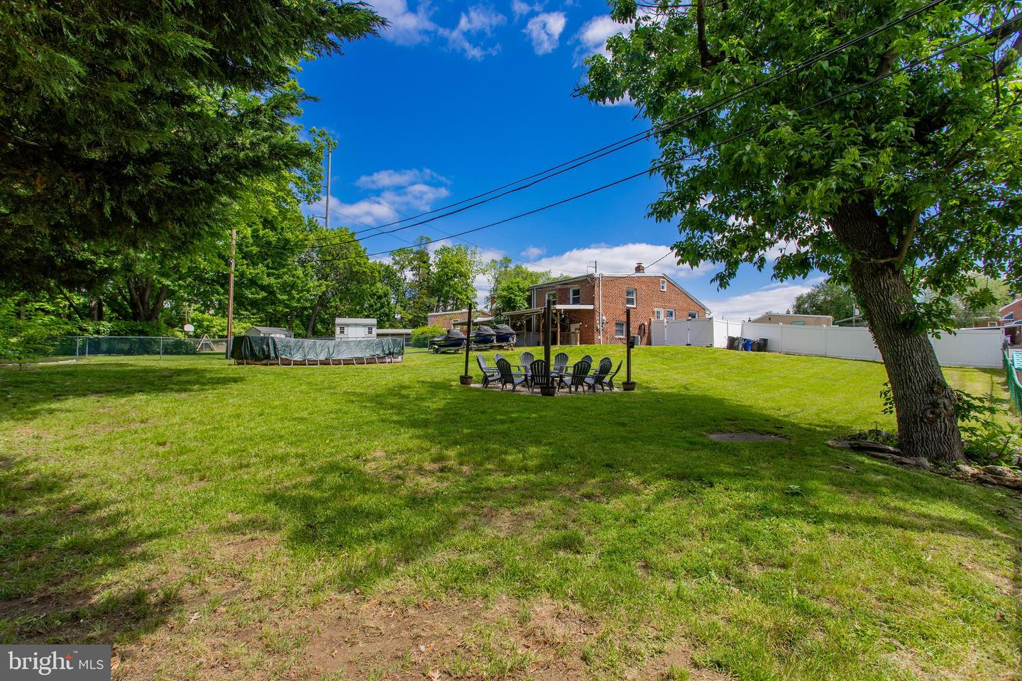 1636 Adams Ave