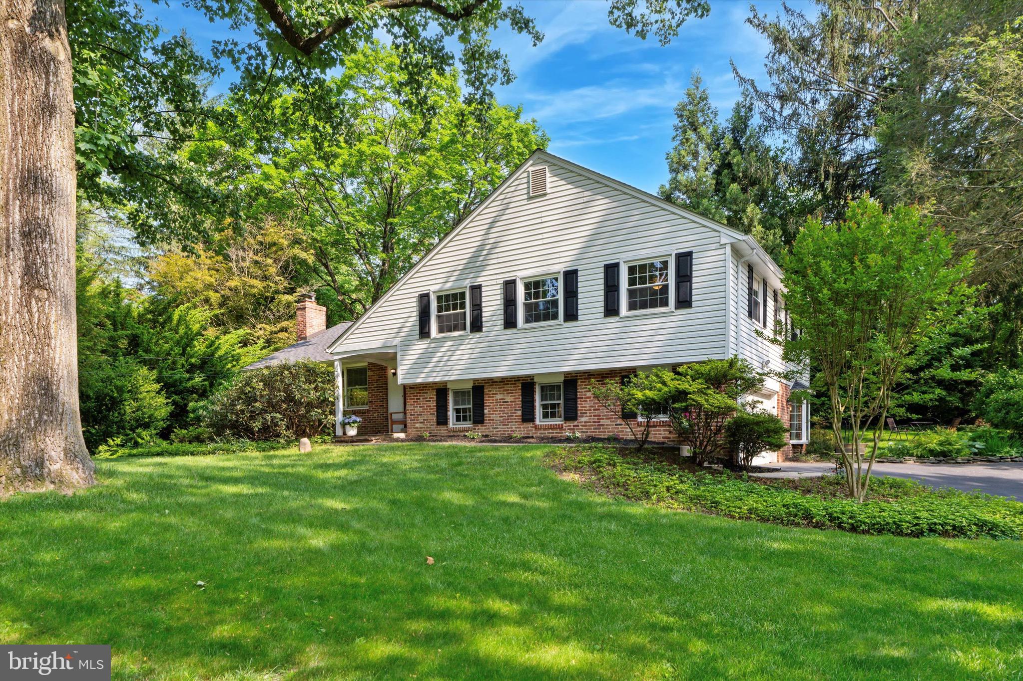 10 W Possum Hollow Rd