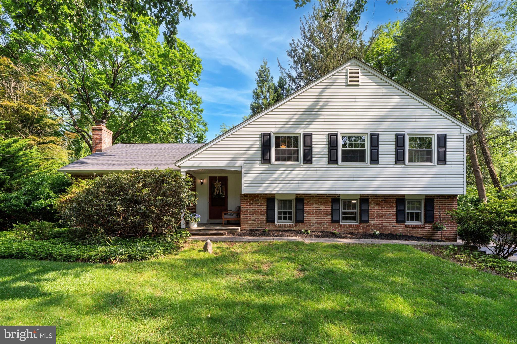 10 W Possum Hollow Rd