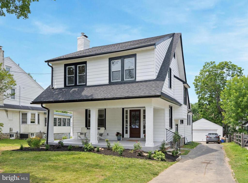 520 Brookline Blvd