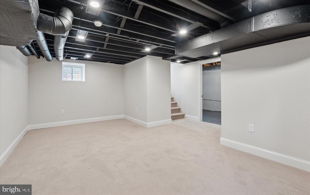 520 Brookline Blvd
