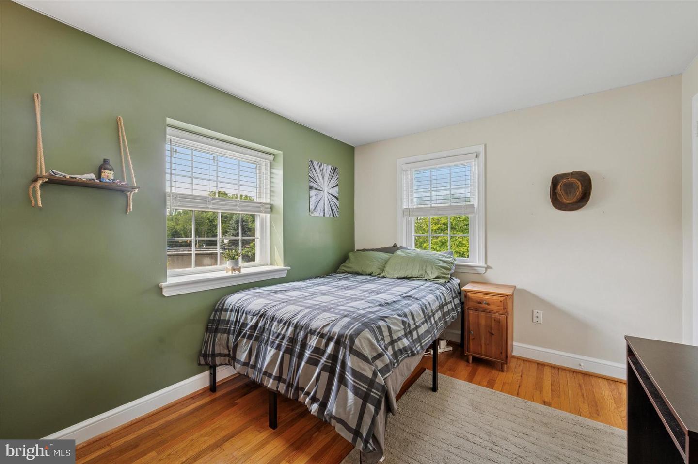 975 Old Sproul Rd
