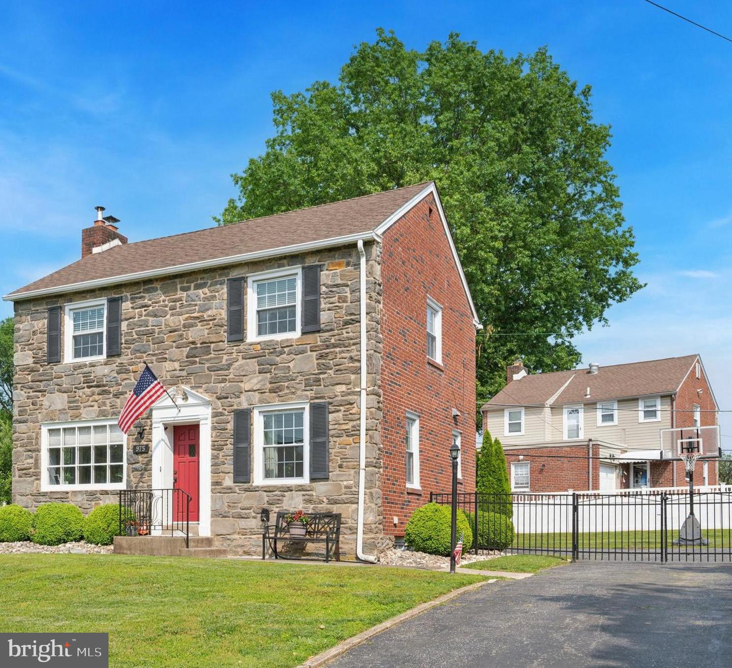 975 Old Sproul Rd