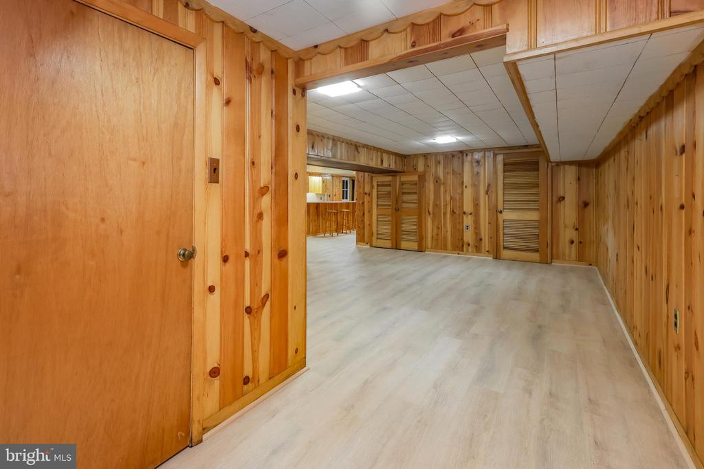 262 Ellis Rd