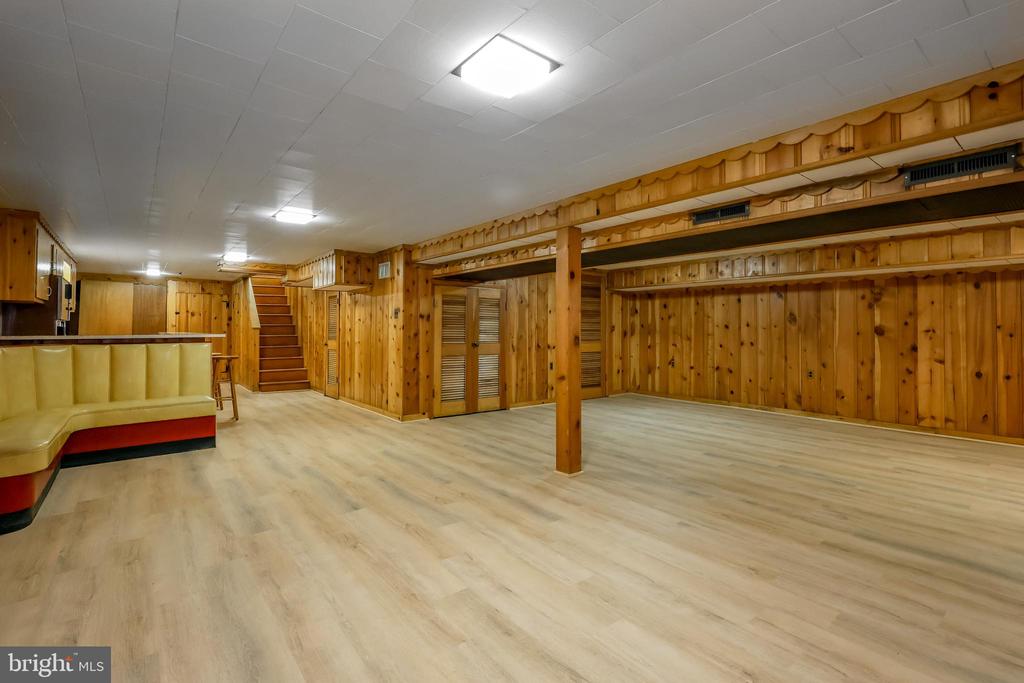 262 Ellis Rd