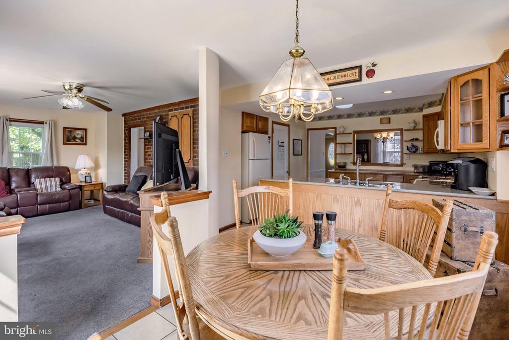 571 Rutherford Dr