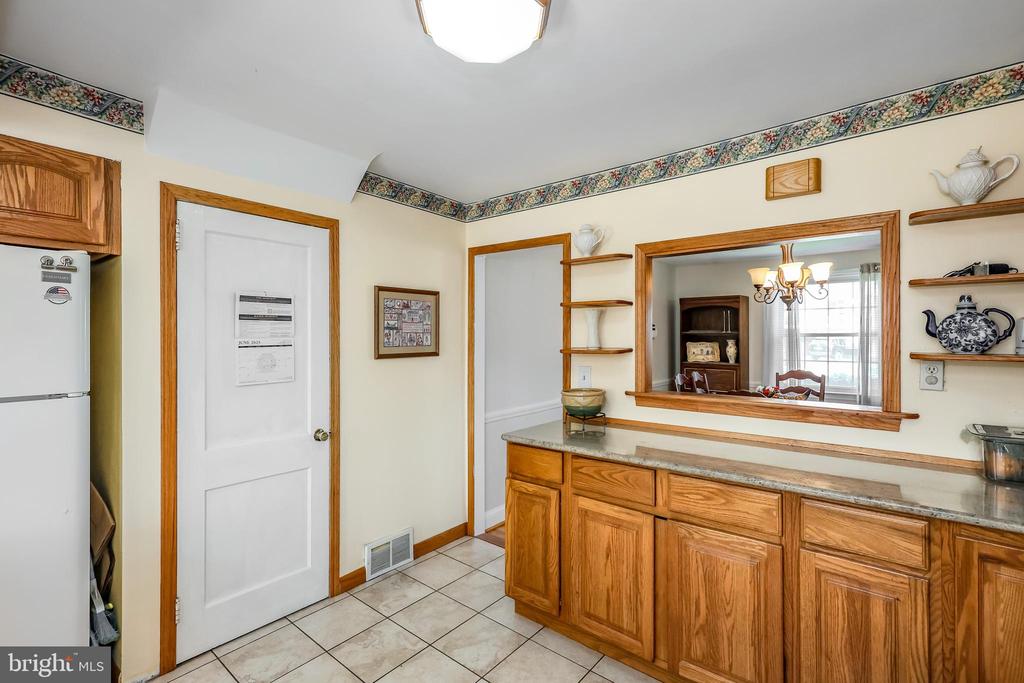571 Rutherford Dr