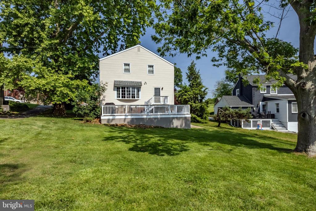 571 Rutherford Dr