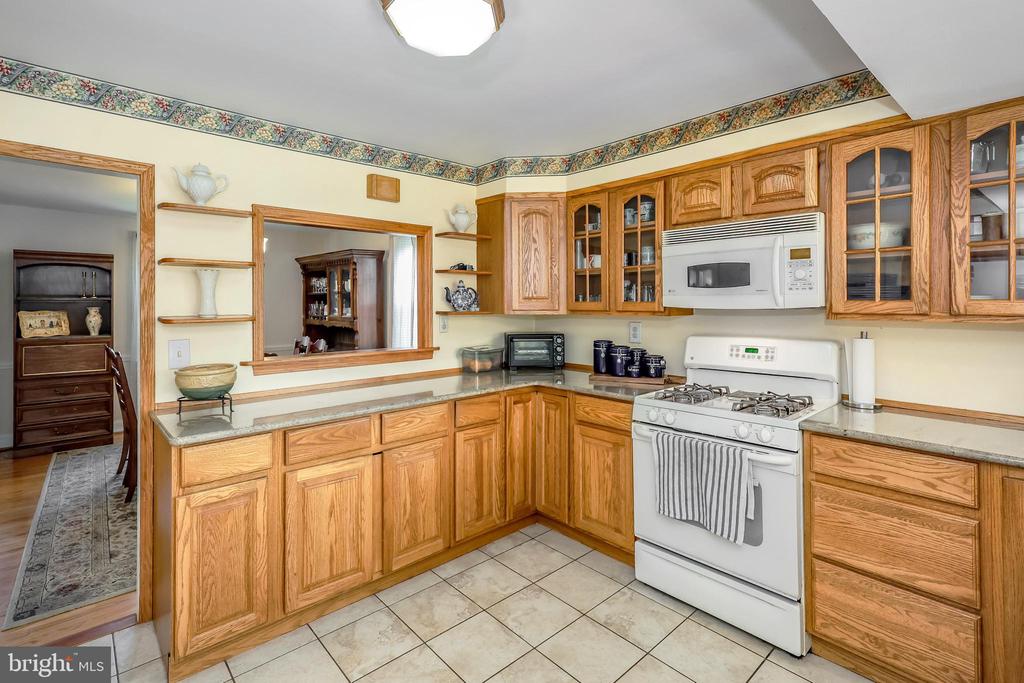 571 Rutherford Dr