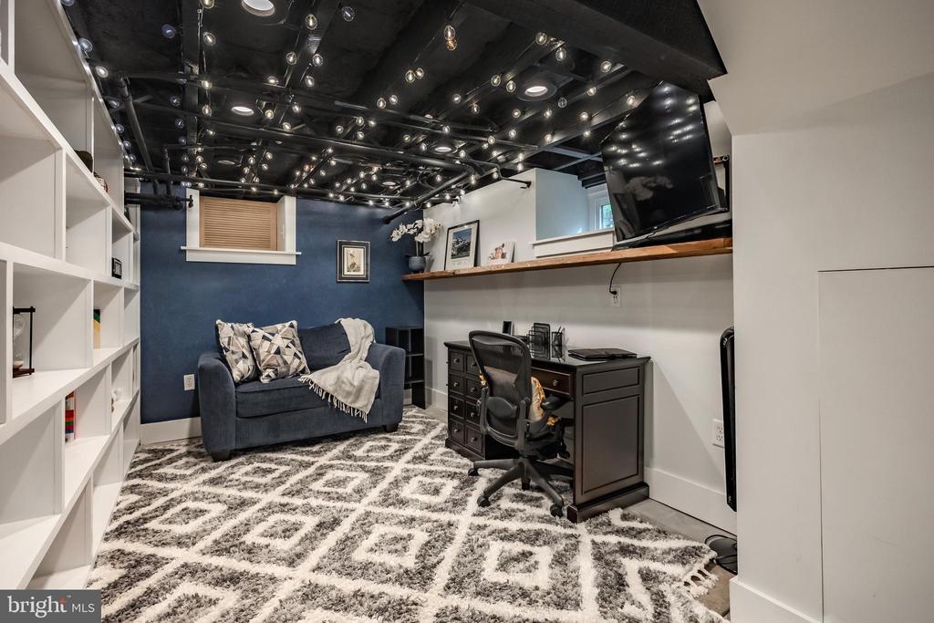 536 Kathmere Rd