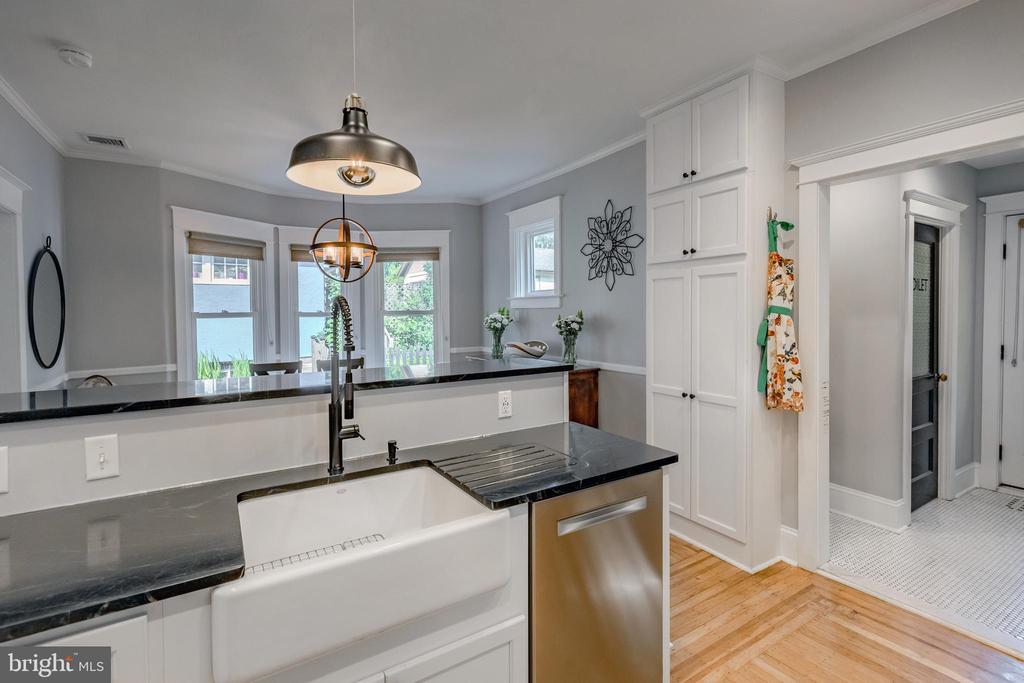 536 Kathmere Rd