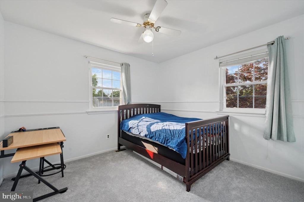 633 E WILTSHIRE DRIVE Unit: 81