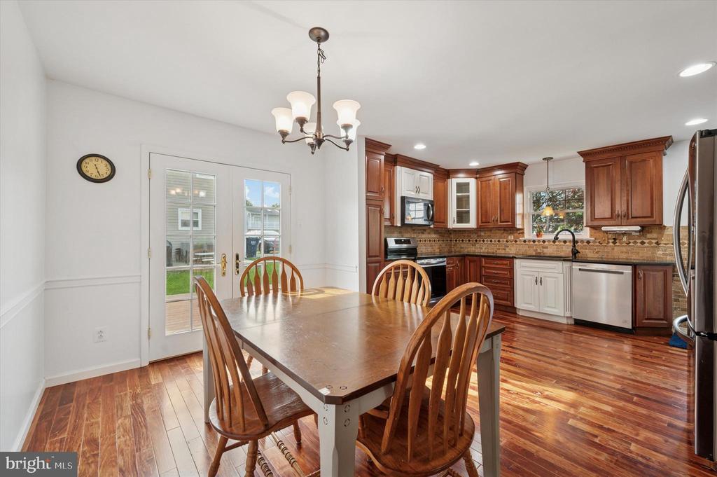 633 E WILTSHIRE DRIVE Unit: 81